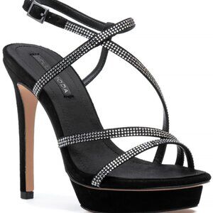 Pelle Moda Oyla Sandal